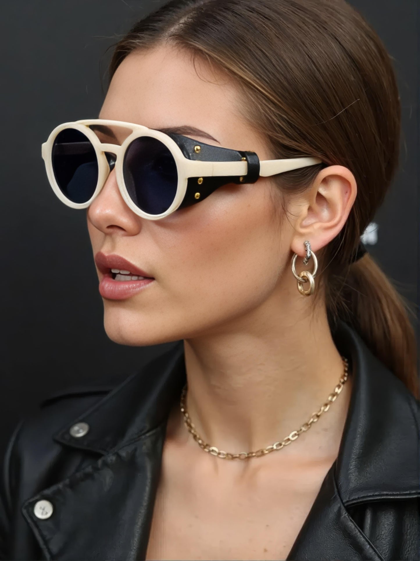 model wearing new steampunk round sunglasses UV400 unisex style