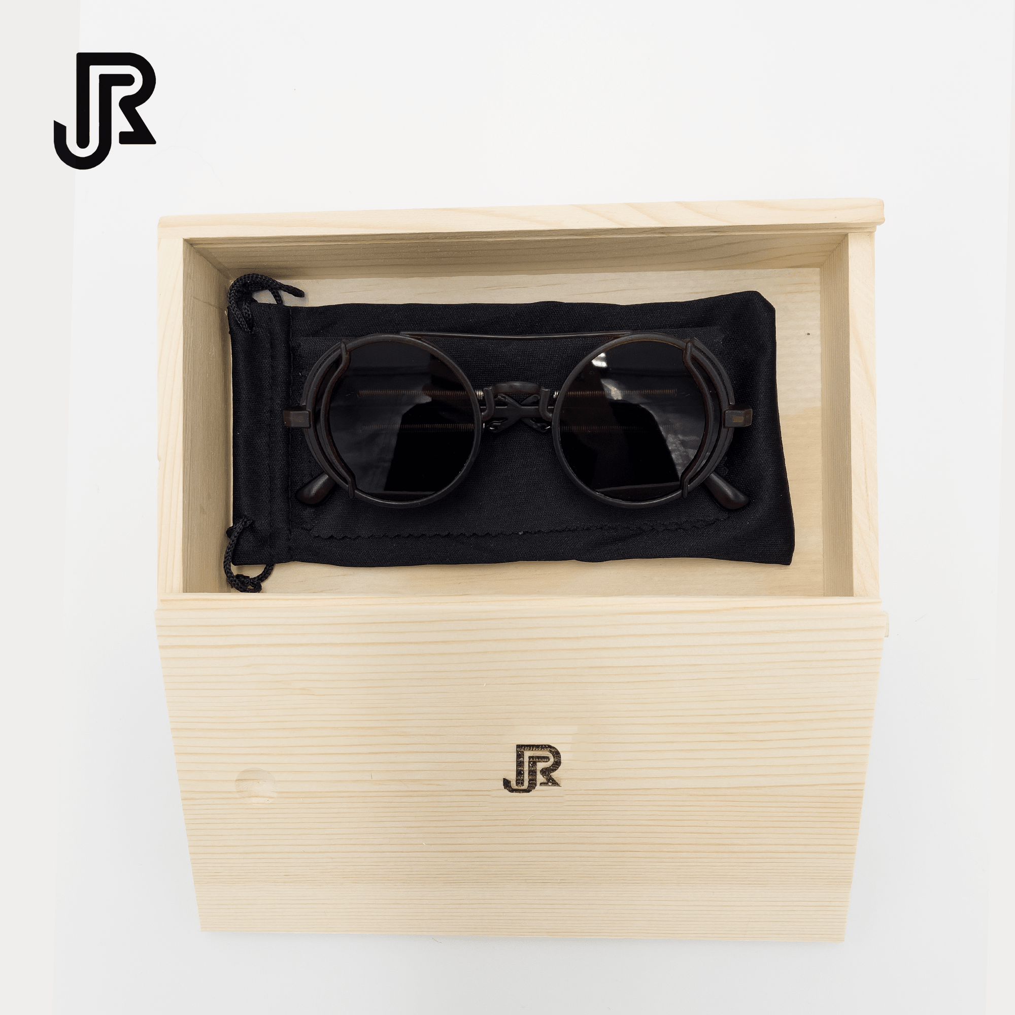 close-up of UV400 protection lenses on steampunk round sunglasses